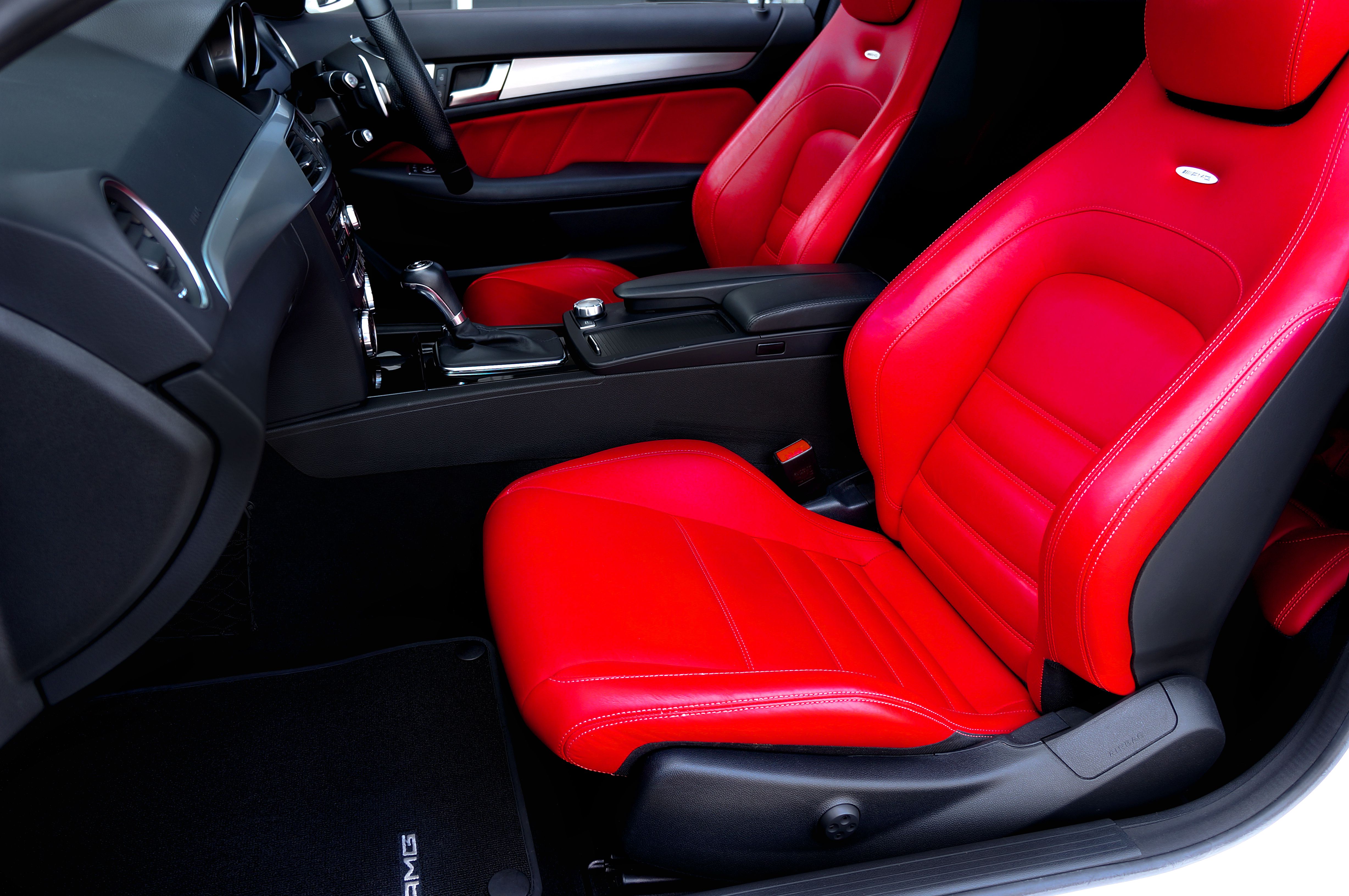 Automotive upholstery thread